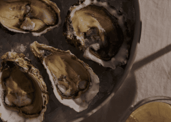 Ostriche? Non solo con lo champagne, anzi…