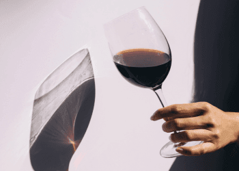 Come Conservare il Vino Rosso in Estate